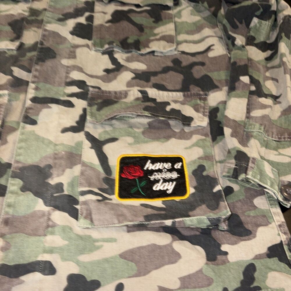 The Rail Camo Military Patch Jacket Size: XL Various Patches 46” Pit To Pit READ - Picture 3 of 14